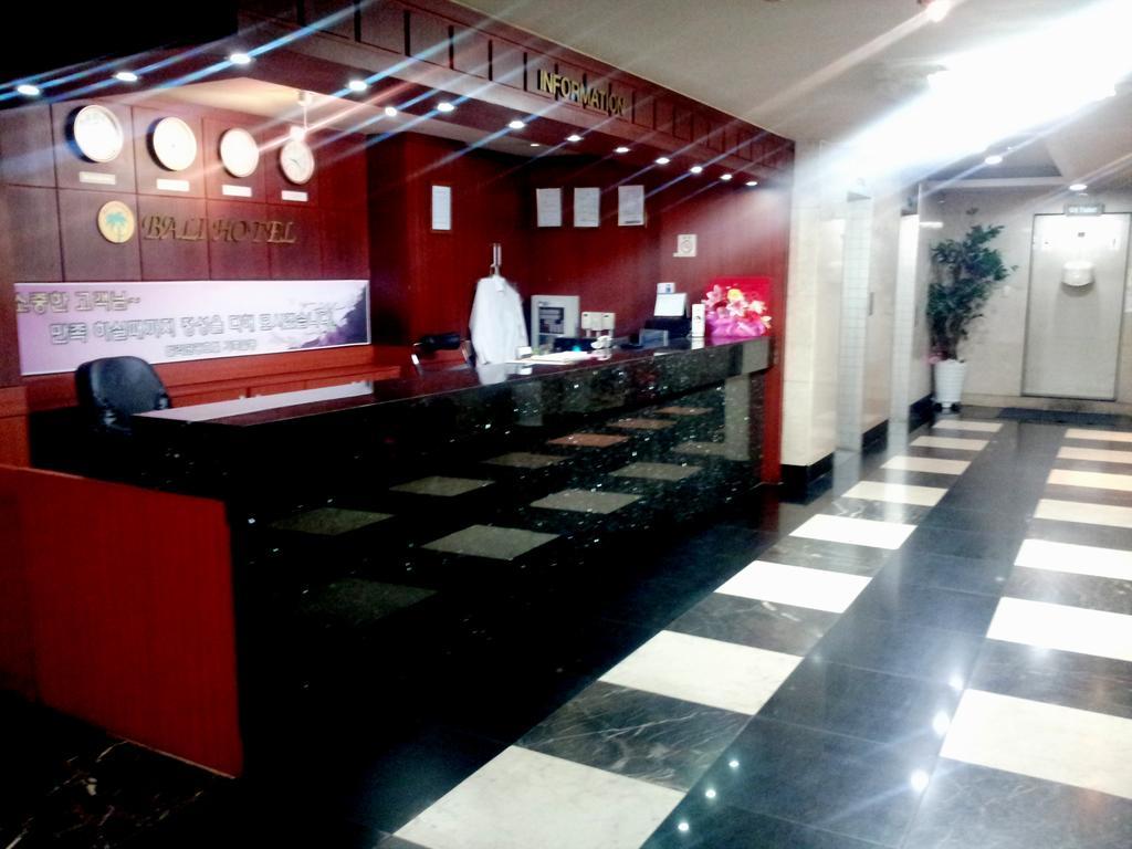 Bali Tourist Hotel Seoul Exterior foto