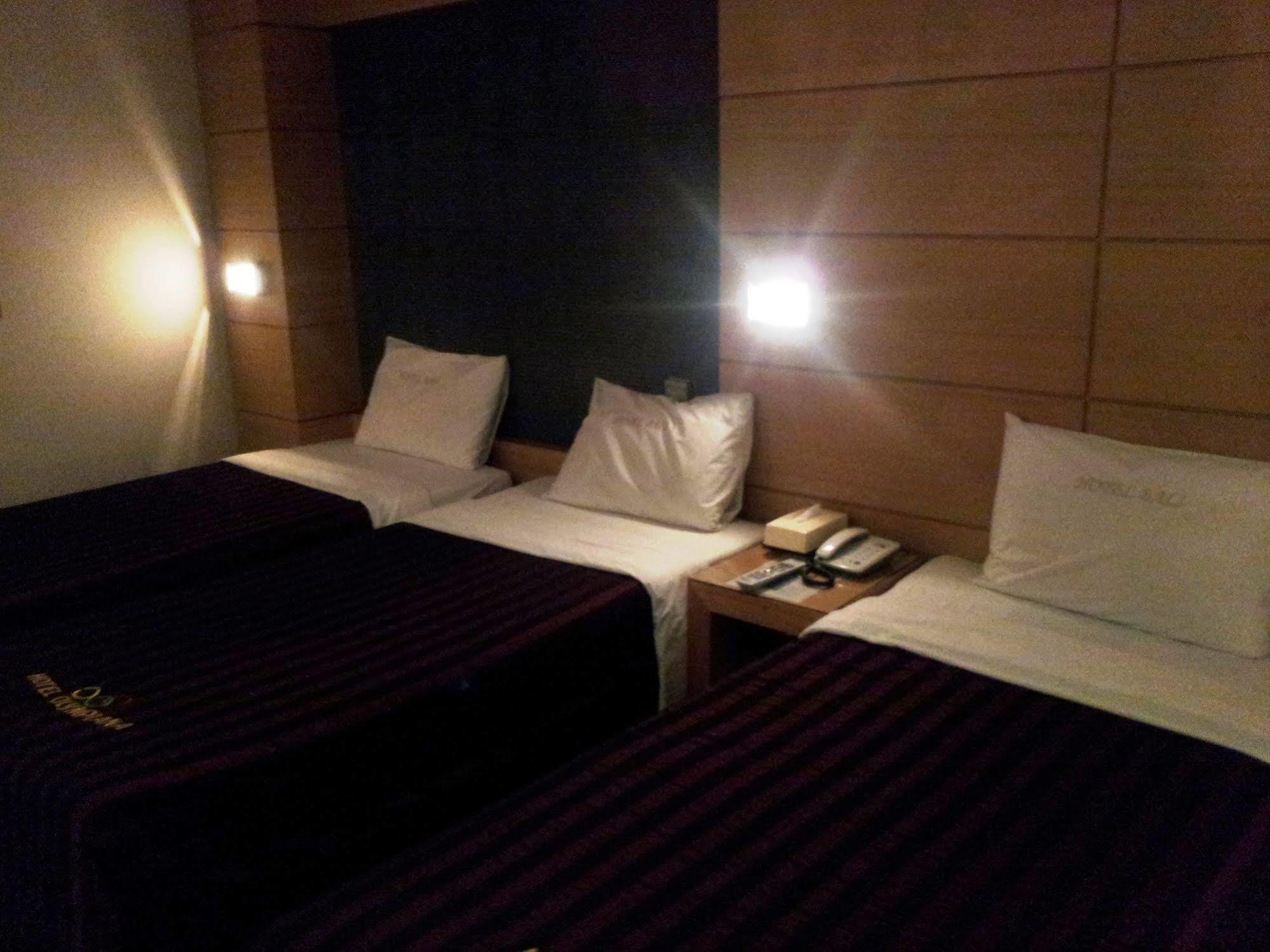 Bali Tourist Hotel Seoul Exterior foto